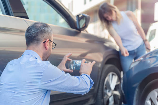 Professional Full Coverage Car Insurance technician working in Bel Air North, MD